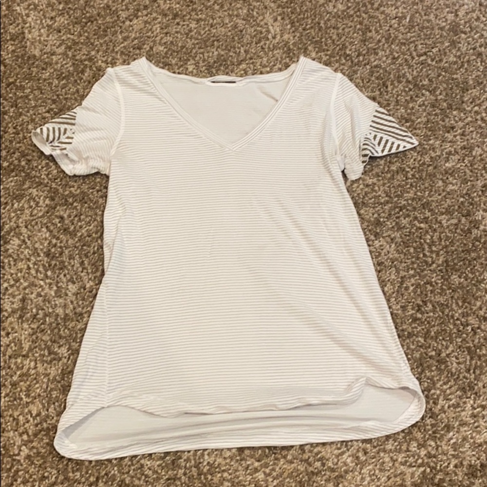 lulu lemon t shirt